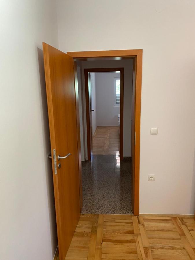 Apartments Stipic Vodice Bagian luar foto