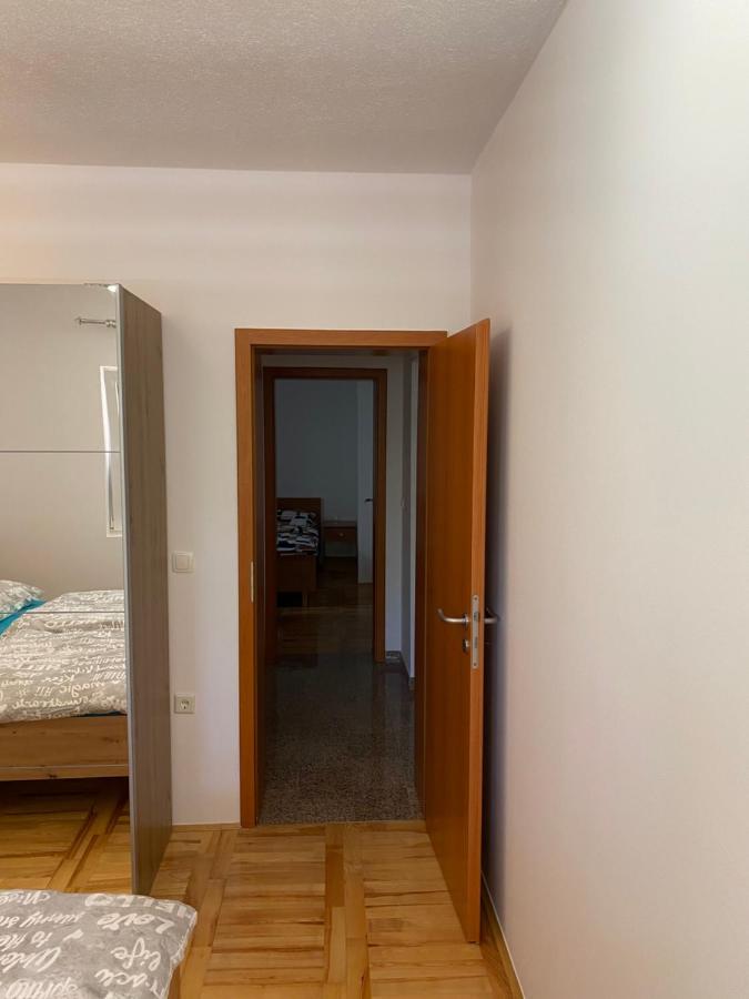 Apartments Stipic Vodice Bagian luar foto